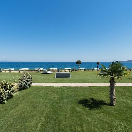 Mareggio Exclusive Residences & Suites Gythio Bagian luar foto