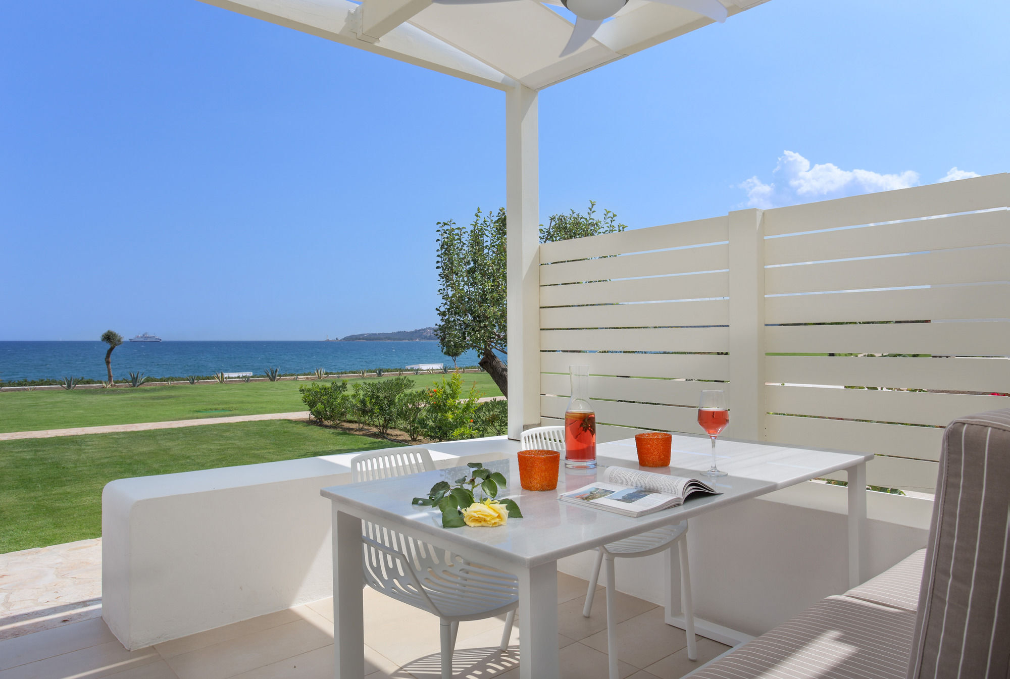 Mareggio Exclusive Residences & Suites Gythio Bagian luar foto