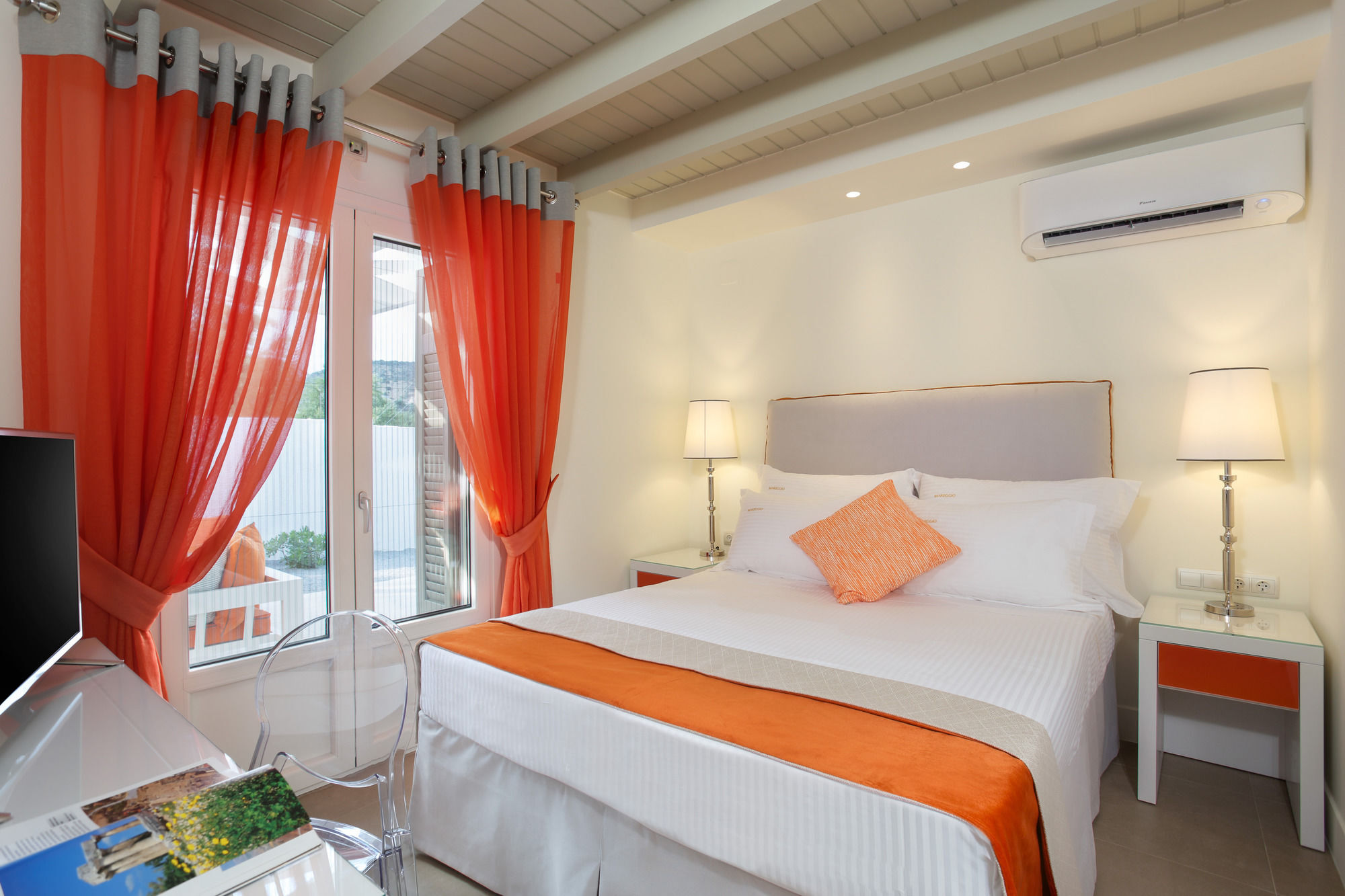 Mareggio Exclusive Residences & Suites Gythio Bagian luar foto