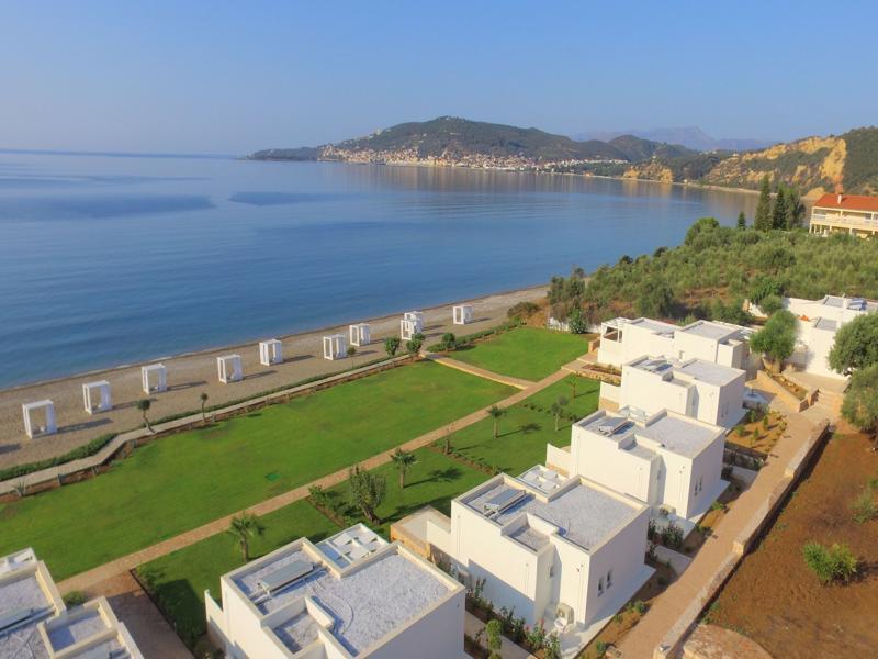 Mareggio Exclusive Residences & Suites Gythio Bagian luar foto